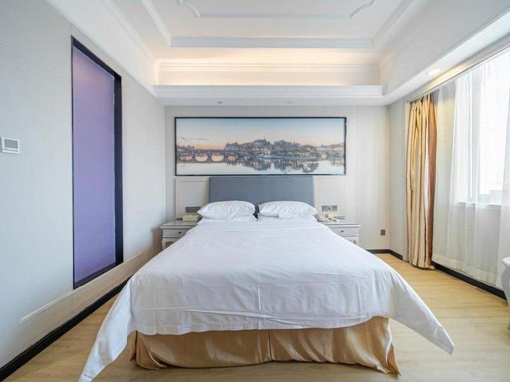 Vienna International Hotel Shanghai Pujiang Exterior photo