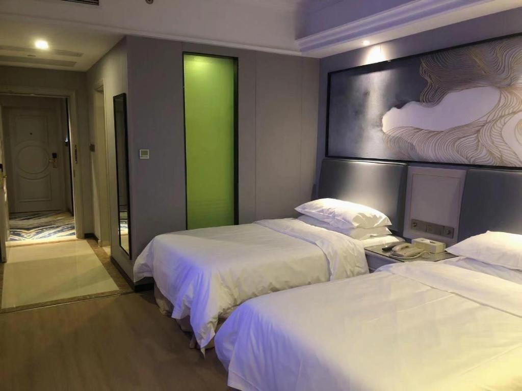 Vienna International Hotel Shanghai Pujiang Exterior photo