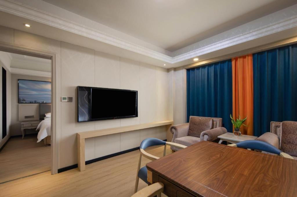Vienna International Hotel Shanghai Pujiang Exterior photo