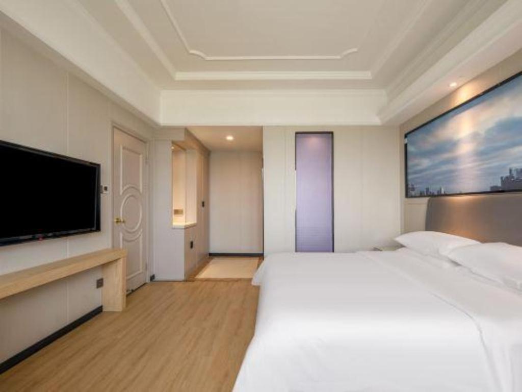 Vienna International Hotel Shanghai Pujiang Exterior photo