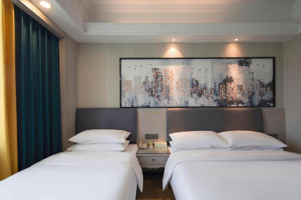 Vienna International Hotel Shanghai Pujiang Exterior photo